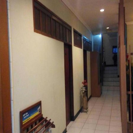 Hotel Cihampelas 1 Бандунг Екстер'єр фото