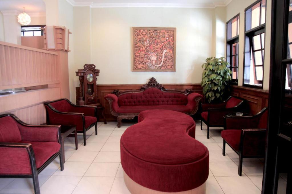 Hotel Cihampelas 1 Бандунг Екстер'єр фото